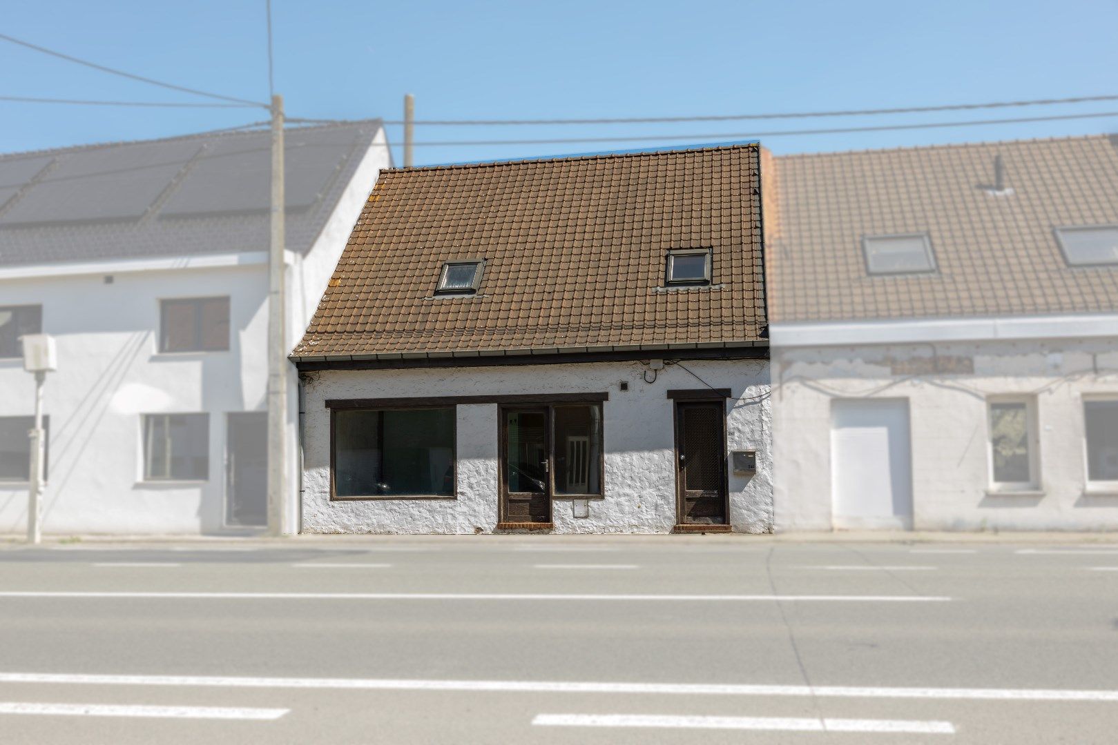 Te renoveren woning met uitweg en garage  foto 18