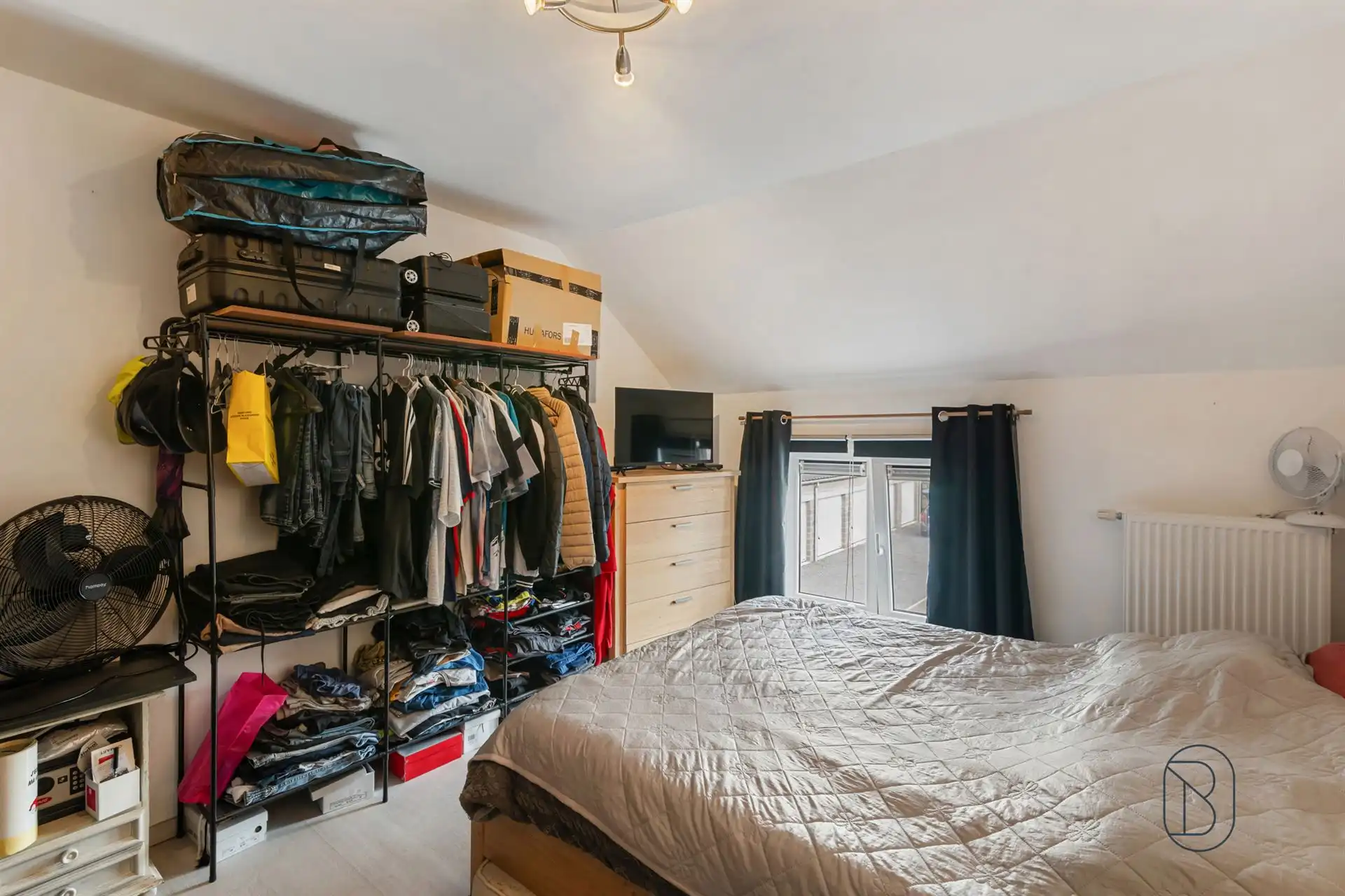 Recente woning (2021) met 4 slpk en zwembad! foto 12