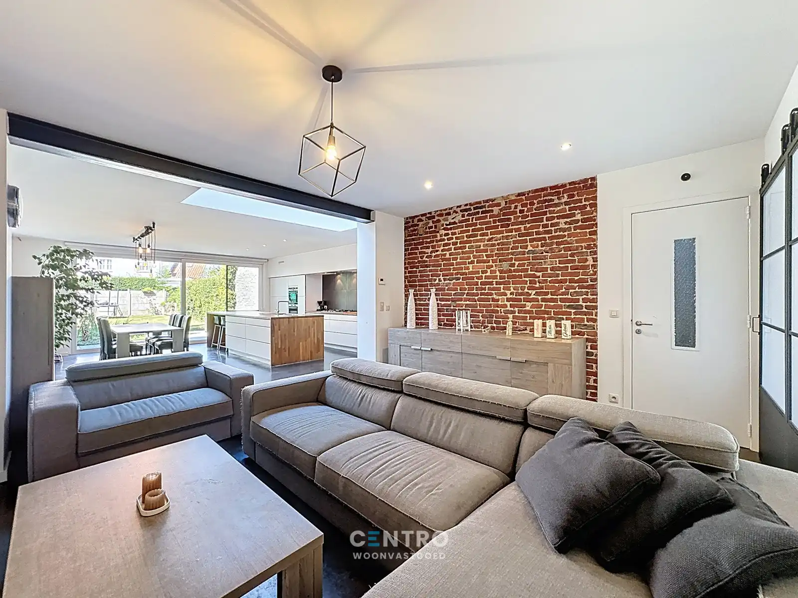 UITERST karaktervolle burgerwoning met 3 à 4 slpks, garage én tuin! foto 2