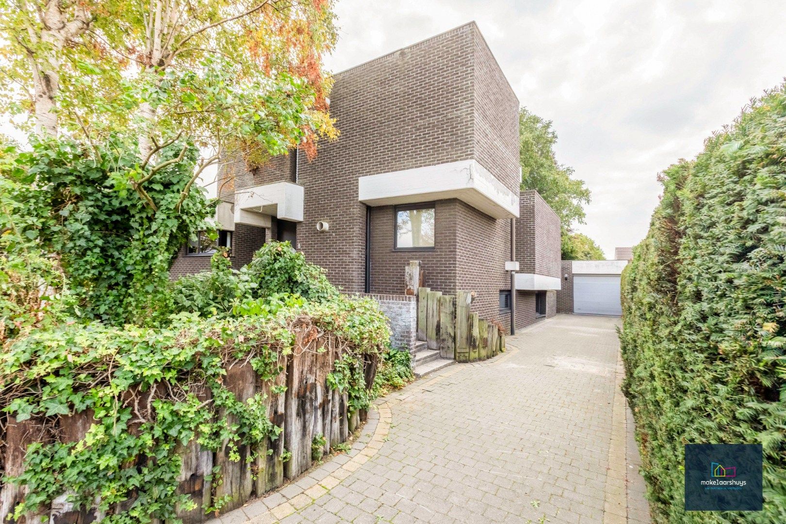 ()=>{if(producerUpdateValueVersion(node),producerAccessed(node),node.value===ERRORED)throw node.error;return node.value} Lijsterstraat 8 - - 9940 Ertvelde