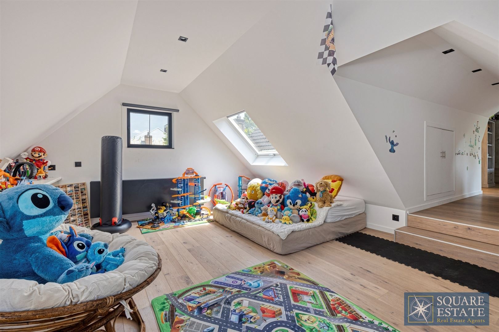Wemmel, ruime en volledig gerenoveerde villa met 4 slaapkamers. foto 17