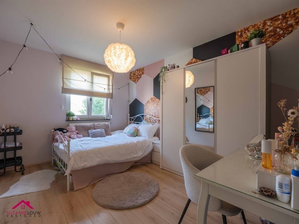 Landelijke villawoning met dubbele vrijstaande garage foto 41