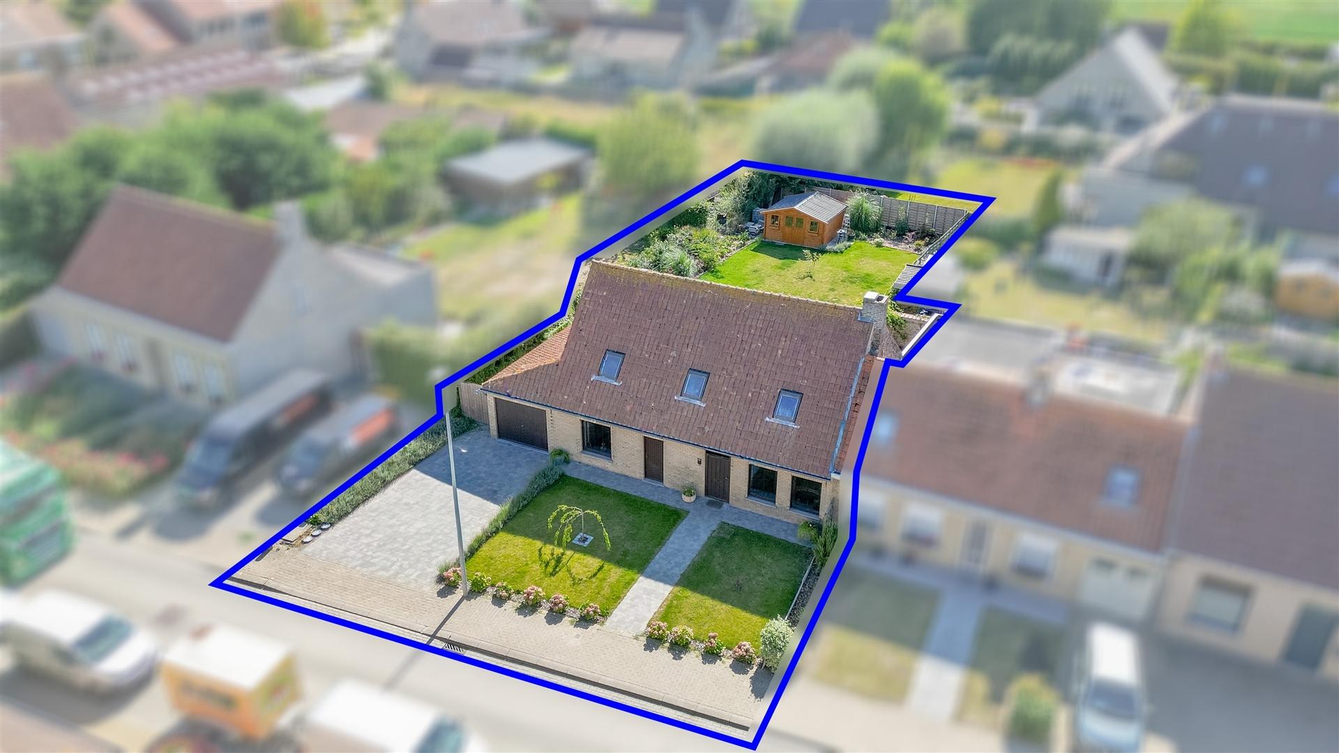 Mooi gerenoveerde woning met 2 slaapkamers, mogelijkheid tot 4 slaapkamers, op een grondoppervlakte van 643 m². foto 12