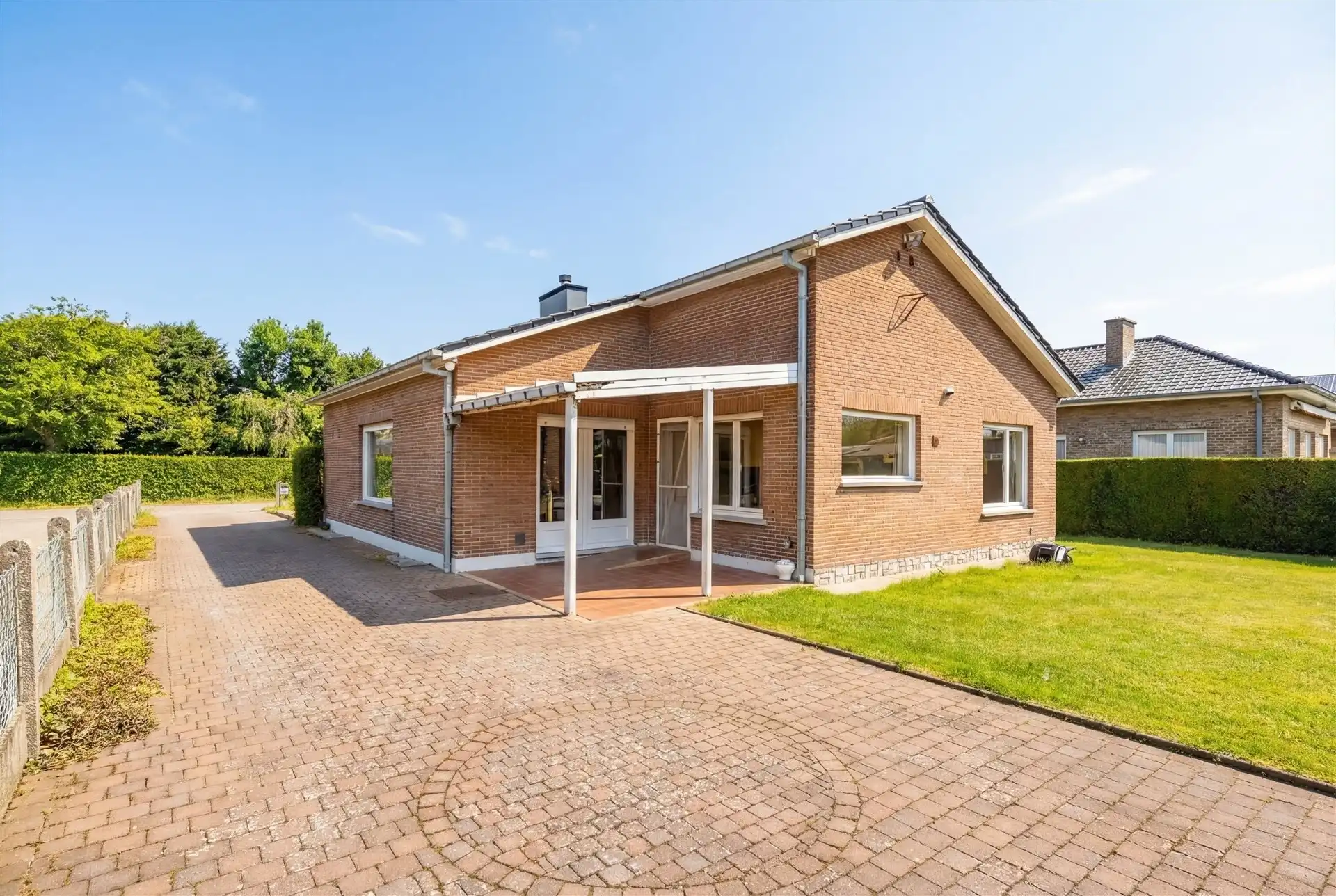 Charmante bungalow met landelijk uitzicht in Schellebelle foto 3