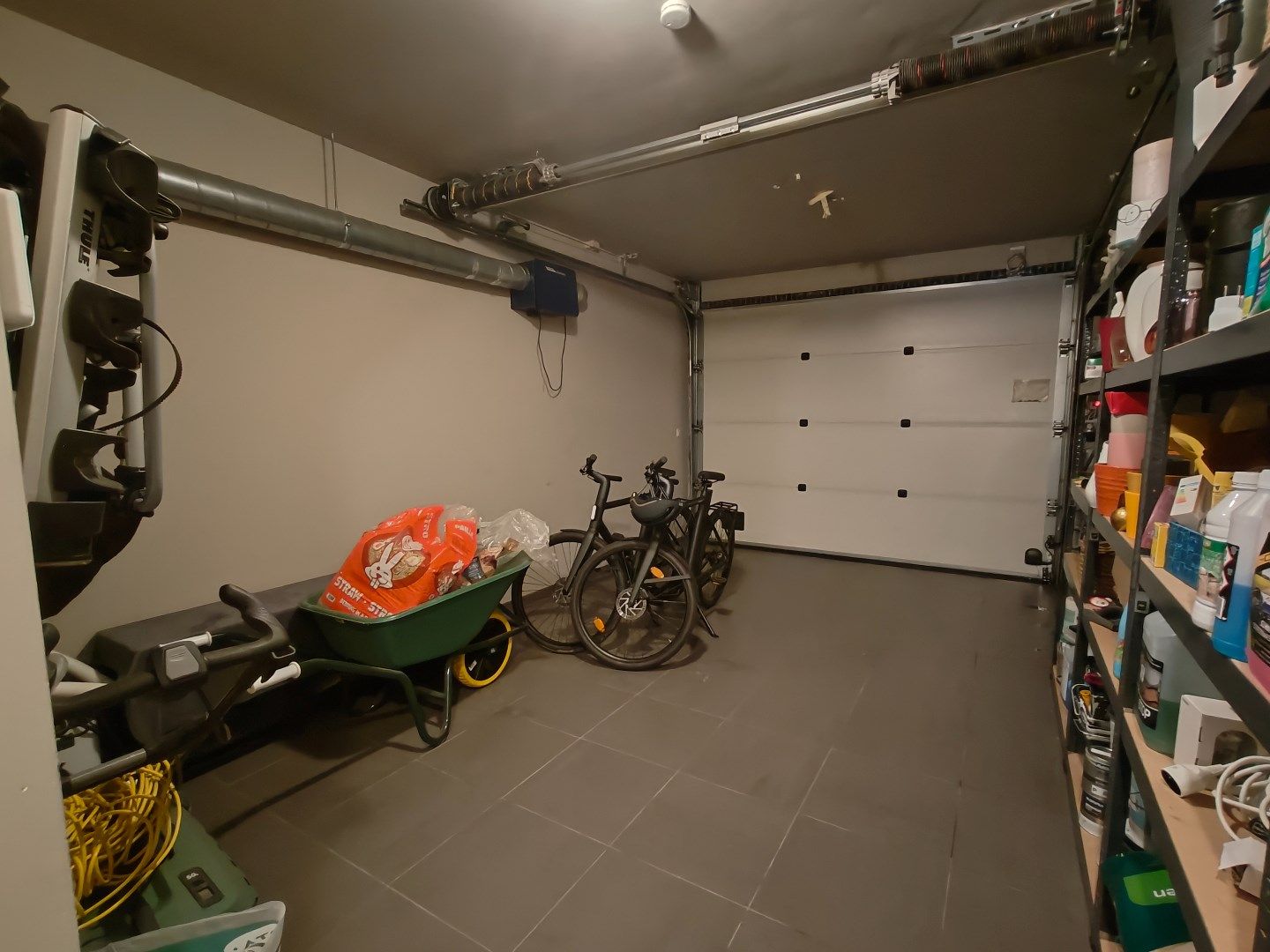 Ruime halfopen bebouwing met garage en 3 slaapkamers in Sint-Niklaas foto 11