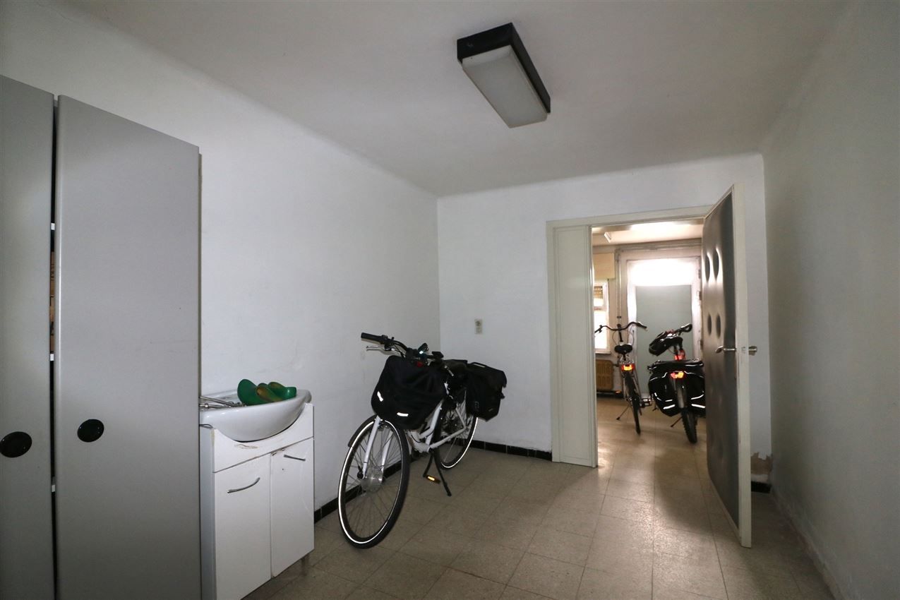 Opbrengsteigendom van 2 degelijke appartementen foto 42