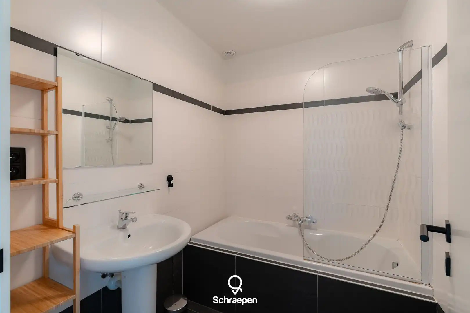 Energiezuinig appartement met 3 slpks, berging en garage op wandelafstand van centrum-Zonhoven! foto 17