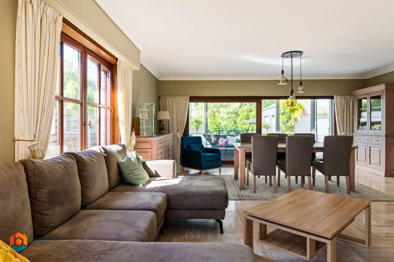 Gelijkvloerse woning met 3 slpkrs en prachtige tuin foto 3