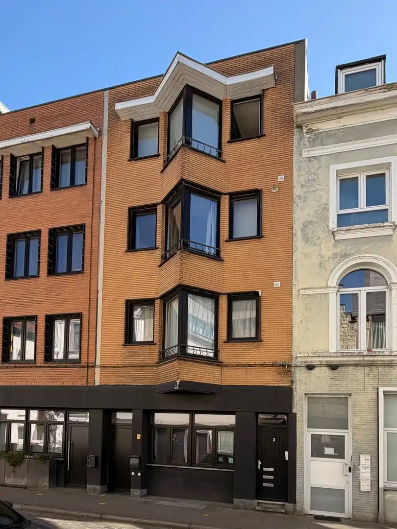 Te huur gezellig appartement met een slaapkamer. foto {{pictureIndex}}