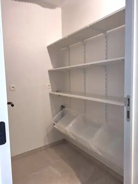 Prachtig nieuwbouwappartement met 2 slaapkamers TE HUUR in Wielsbeke! foto 8