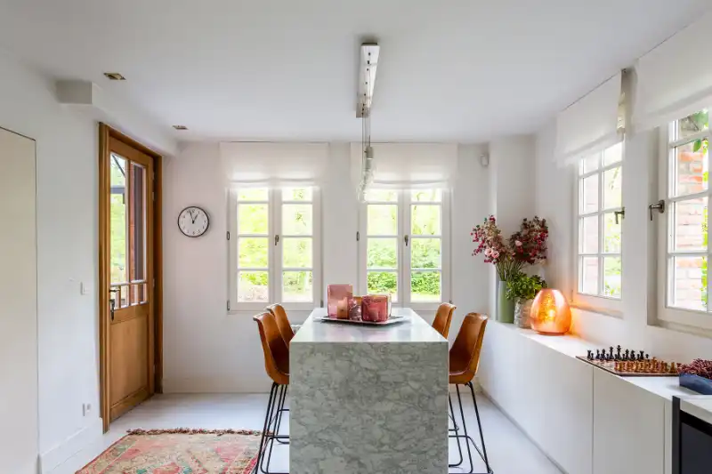 Unieke karaktervolle villa met parktuin, zwembad en een zee van ruimte,luxe alom! foto 21