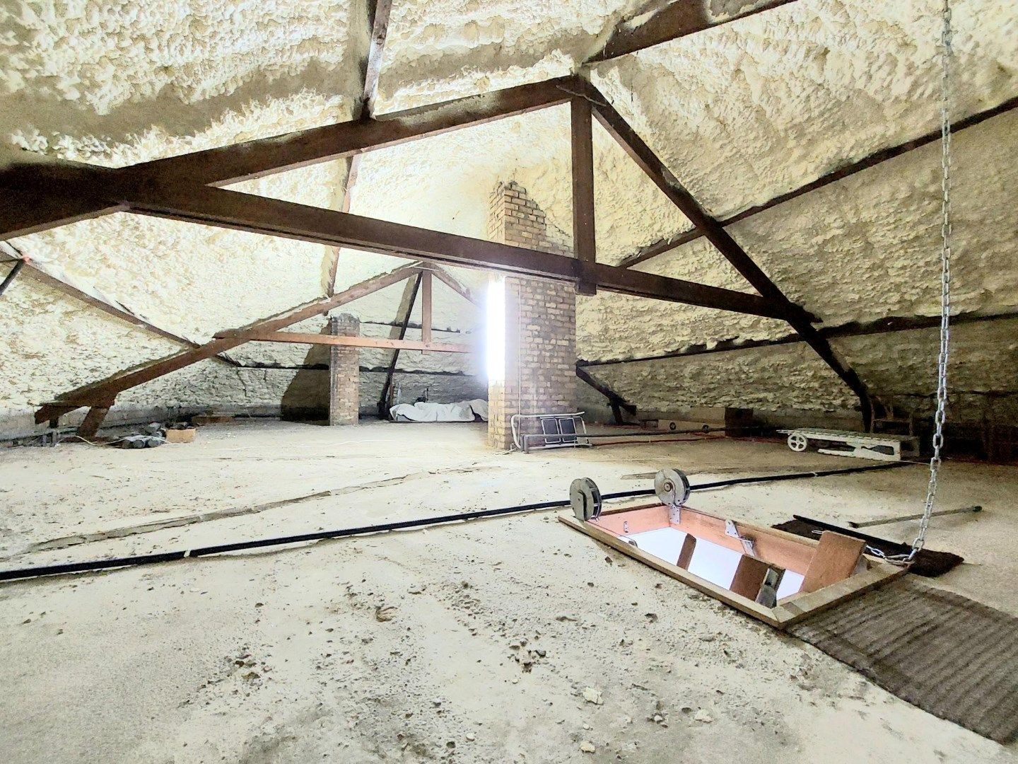 Ruime alleenstaande villa foto 18