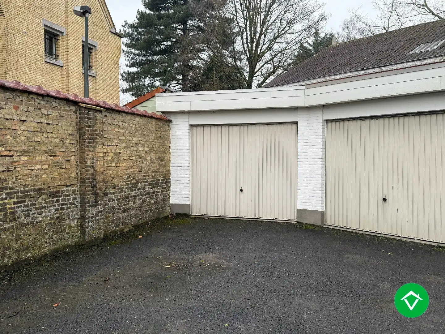 Instapklaar appartement met twee slaapkamers en garage te Roeselare foto 17