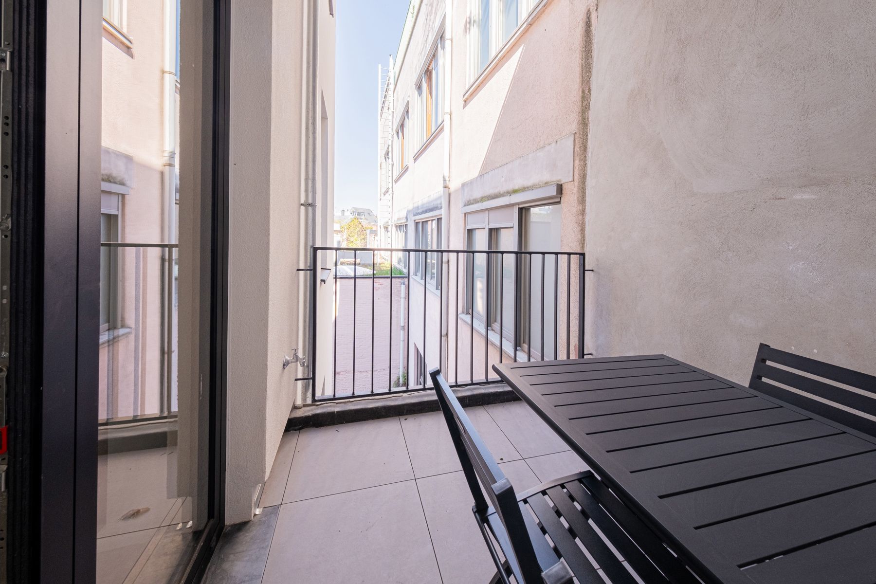 Stijlvol wonen in het hart van ’t Zuid met terras foto 4