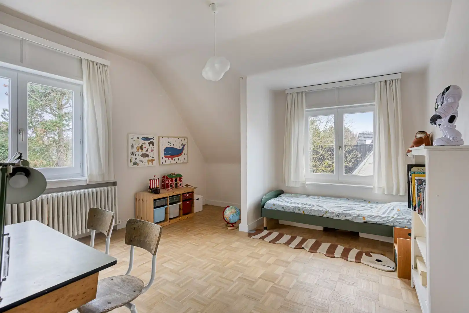 Authentieke en karaktervolle VILLA in residentiële, groene omgeving 1650 BEERSEL foto 19