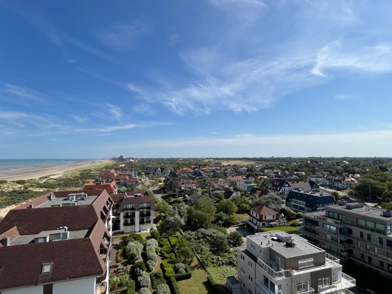 Appartement met frontaal zeezicht en een zonnig terras foto 22