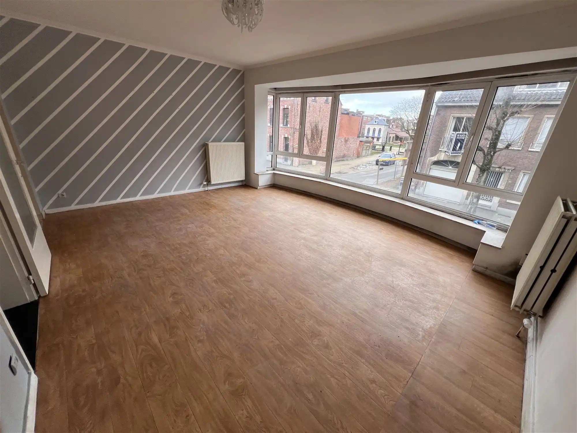 Opbrengsteigendom met 4 appartementen en tuin foto 5