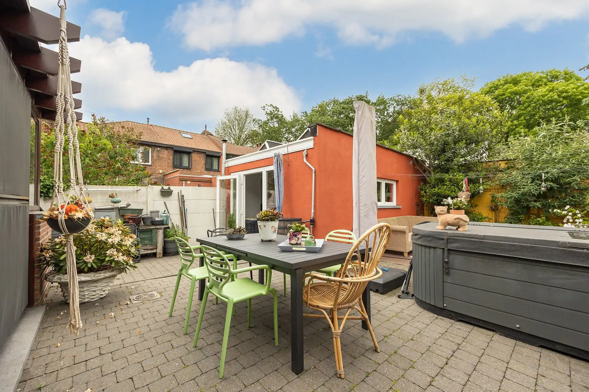 Instapklare halfopen woning met zonnepanelen in de Tuinwijk foto 13