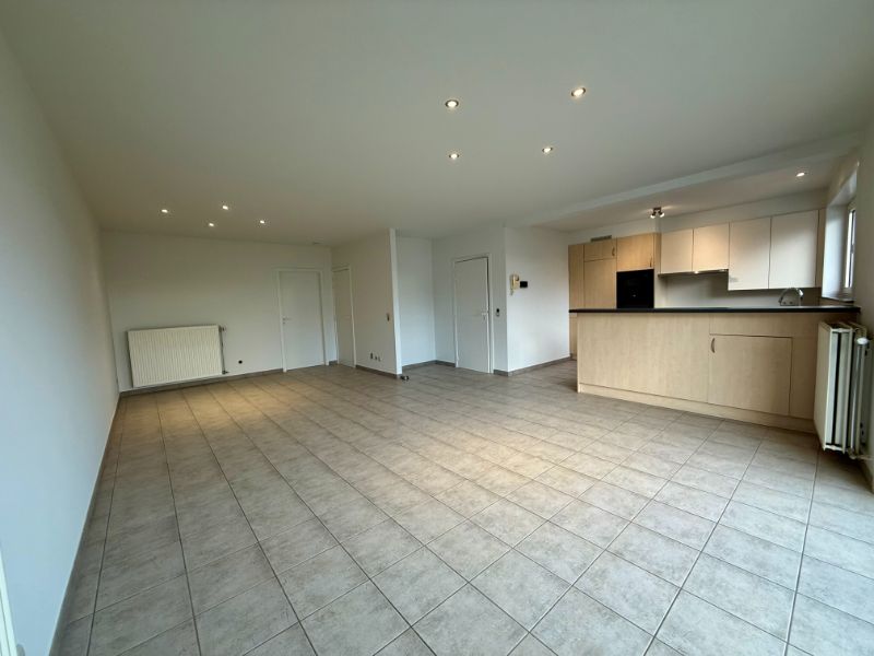 Appartement met 2 slaapkamers in een kleinschalige en rustige residentie, inclusief privatieve autostandplaats vlak voor de deur foto 6