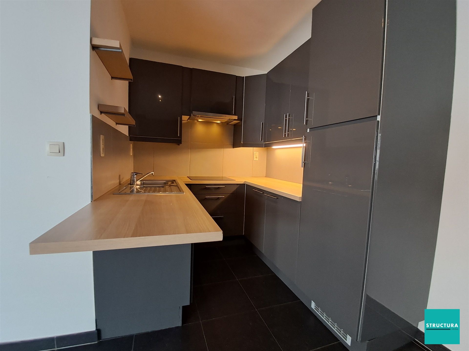 Gezellig Appartement met 1 Slaapkamers in Wemmel foto 4