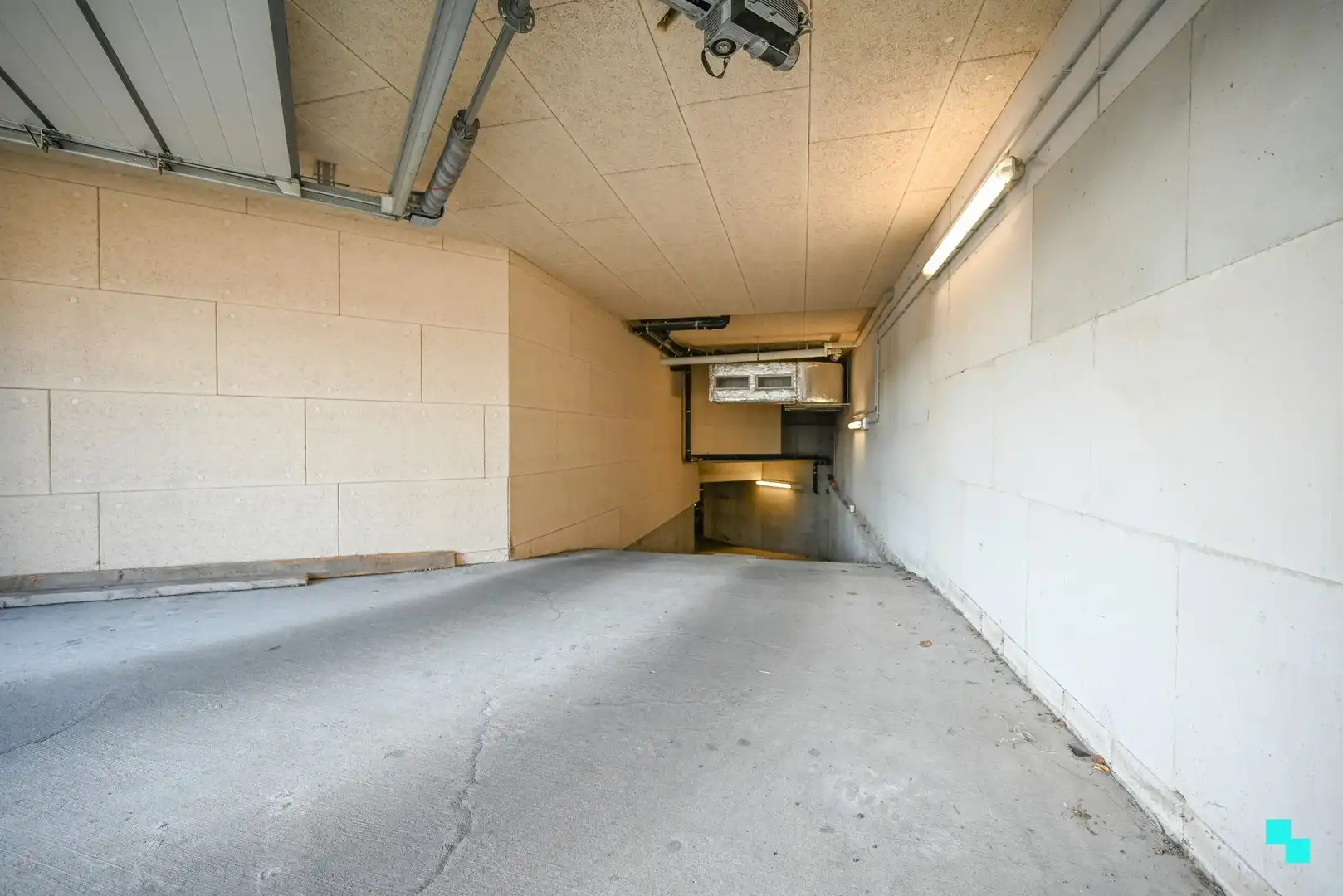 Ondergrondse afgesloten parkeerplaats in Harelbeke foto 5