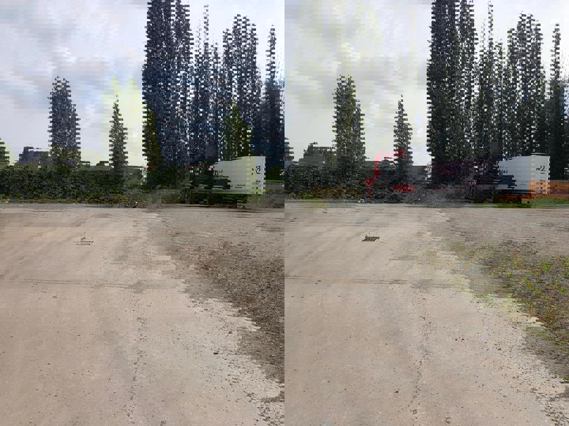 Buitenterrein +/- 8.000m² te huur foto 3