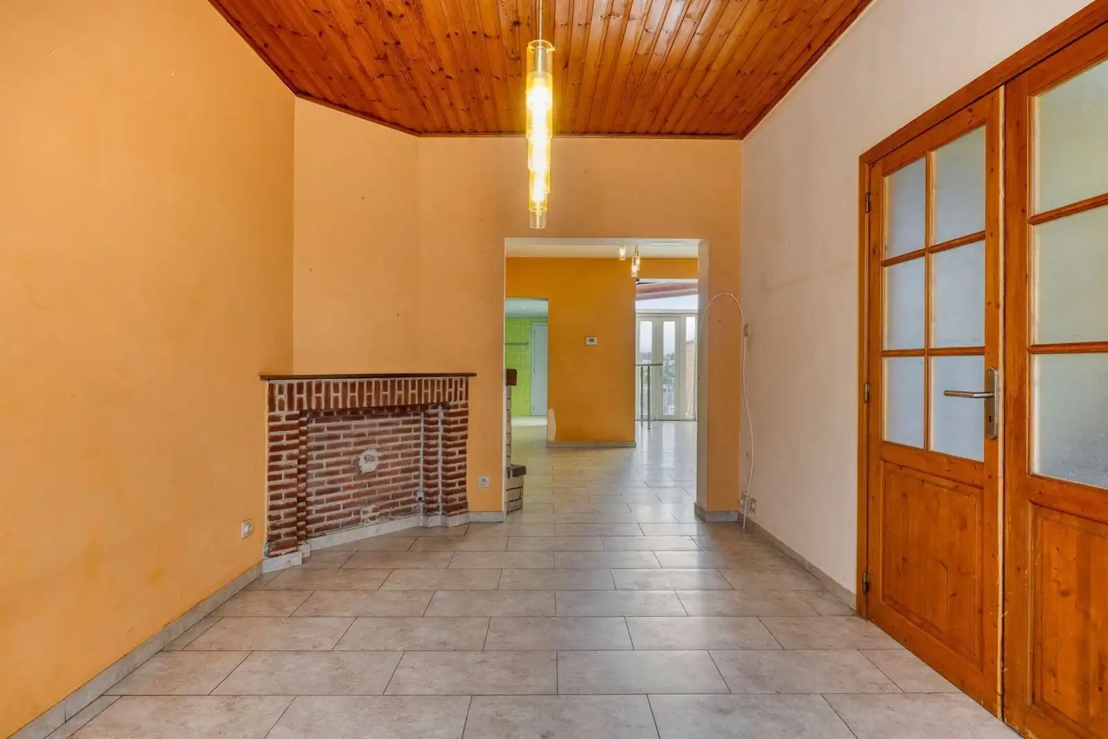 Op te frissen woning met 3 slaapkamers te Huizingen  foto 3