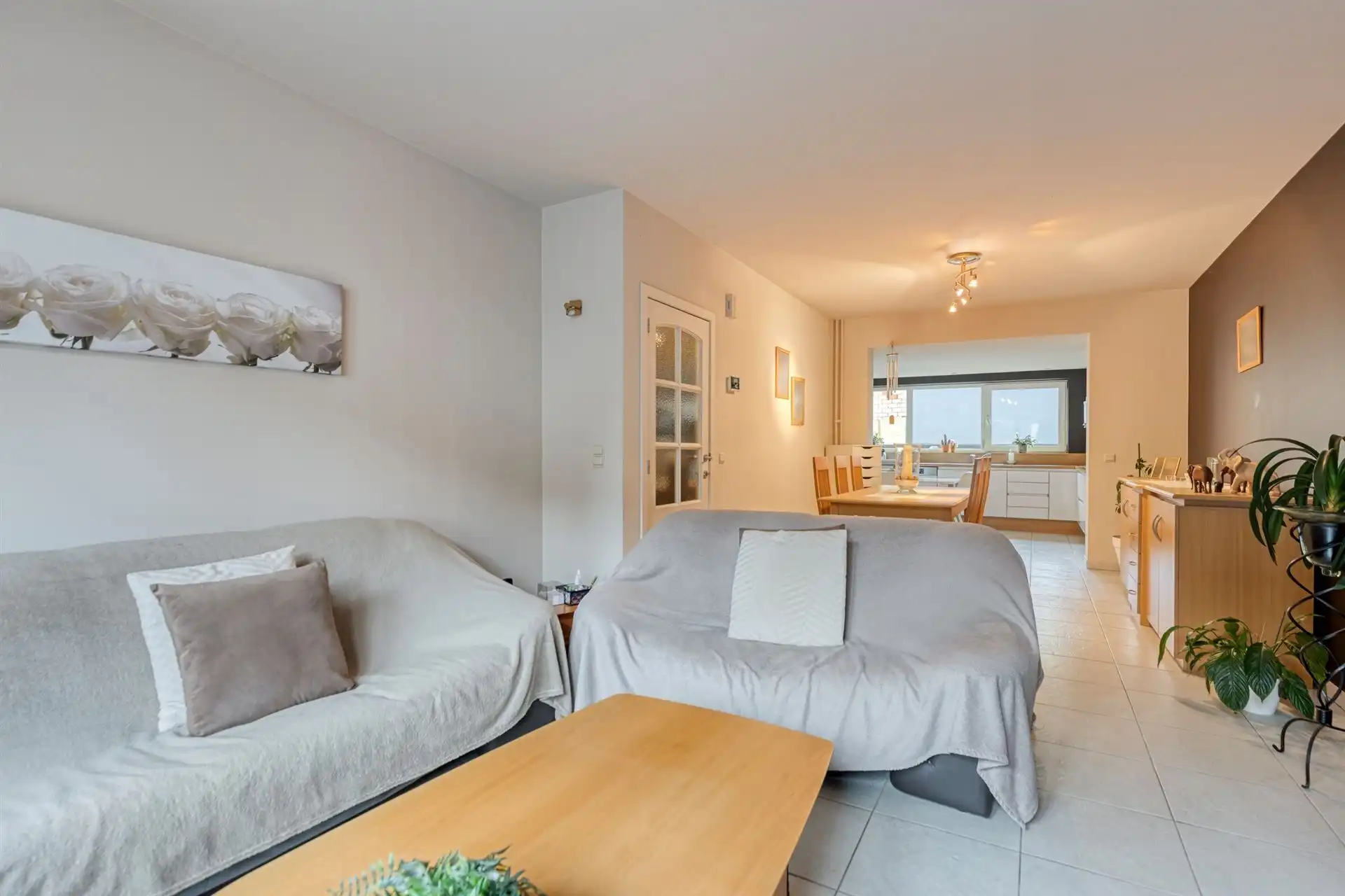Instapklare woning met 3 slpk's en zonnig terras van 33 m²! foto 3