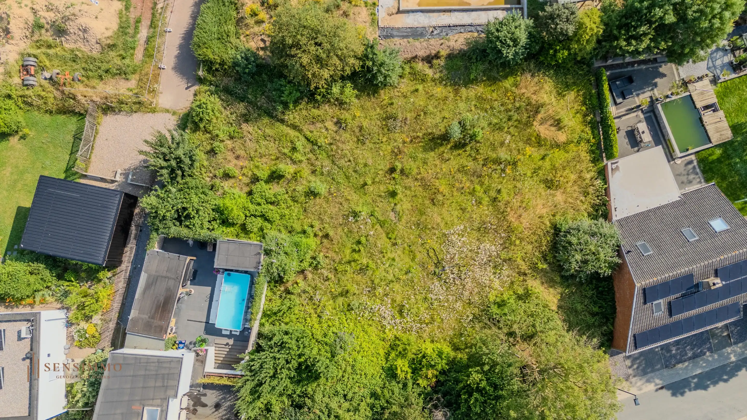 Projectgrond voor 3 moderne halfopen woningen in Vroenhoven (Riemst) foto 7