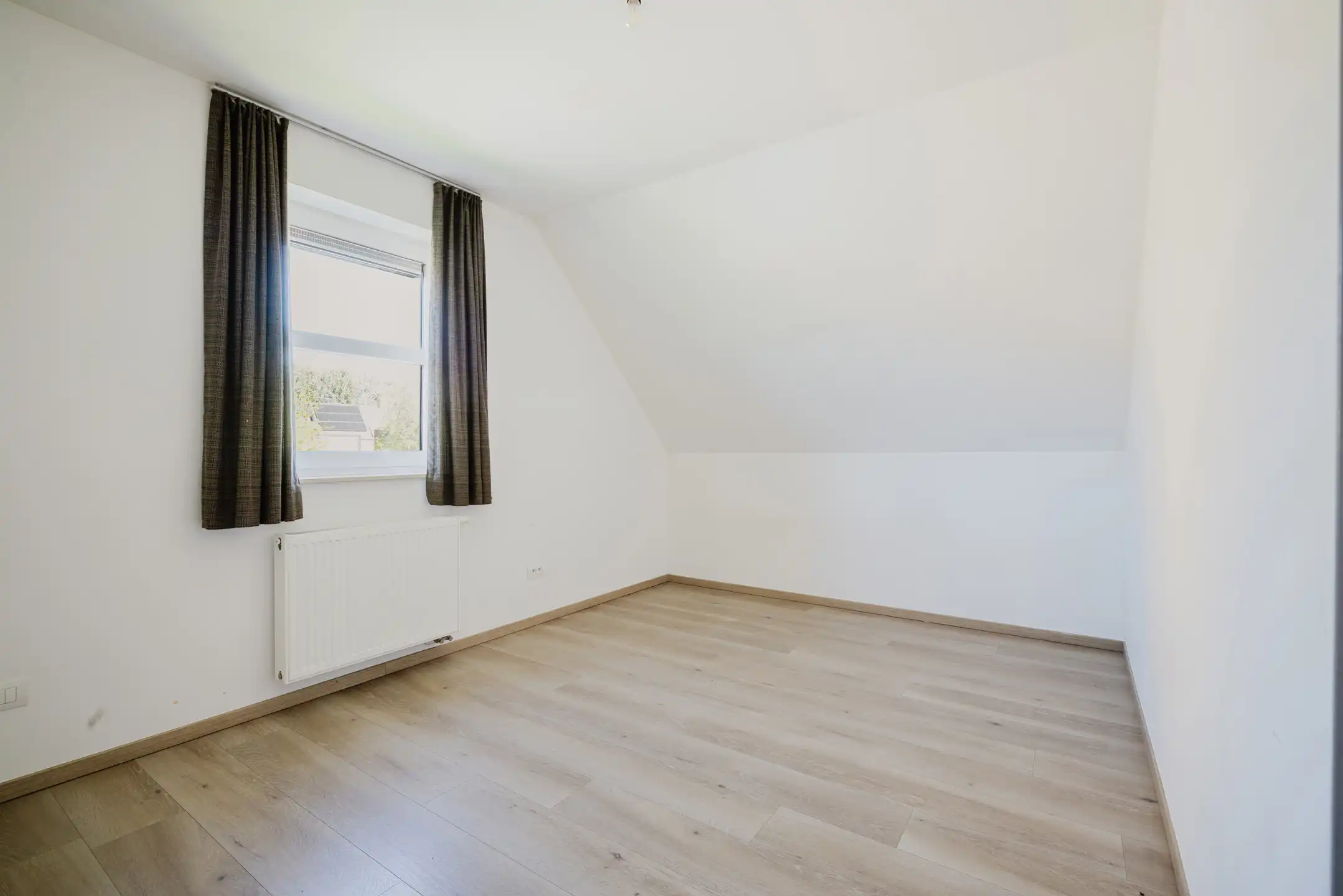 Instapklare woning met lichtrijke tuin foto 13
