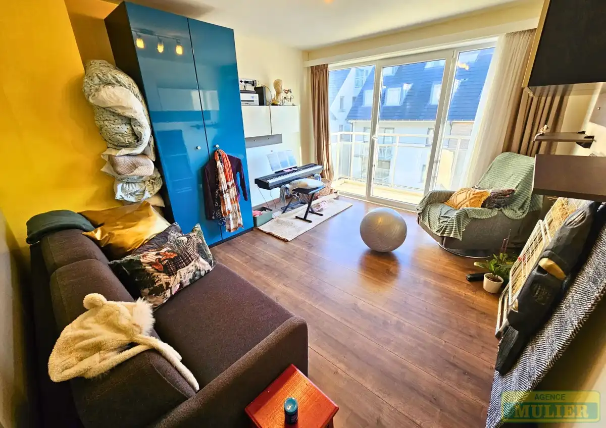 Appartement te koop foto {{pictureIndex}}