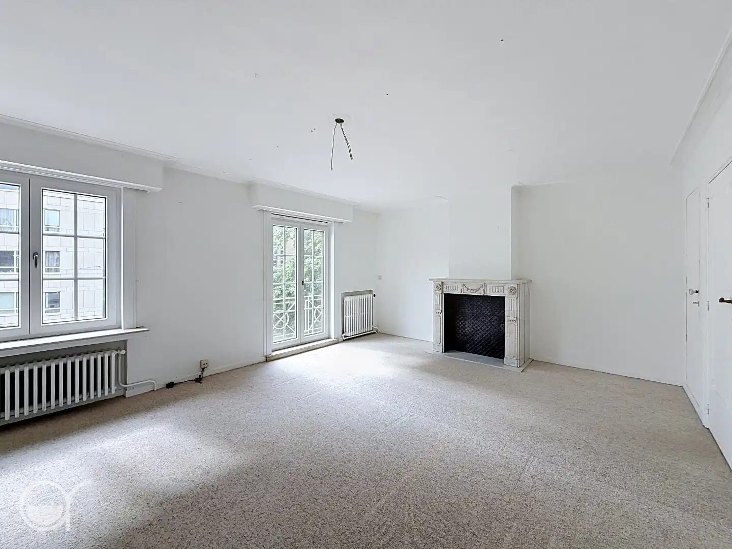 Unieke en ruime rijwoning met garage, tuin en terrassen te huur nabij station Gent-Sint-Pieters foto 17