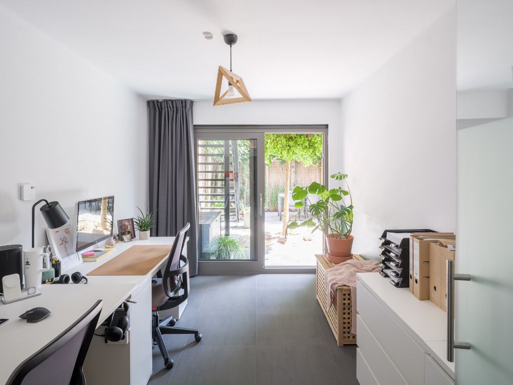 Stijlvolle woning op fietsafstand van het Gentse centrum, gelegen in een rustige en residentiële straat nabij Park Biest en het Potuitpark. foto 14