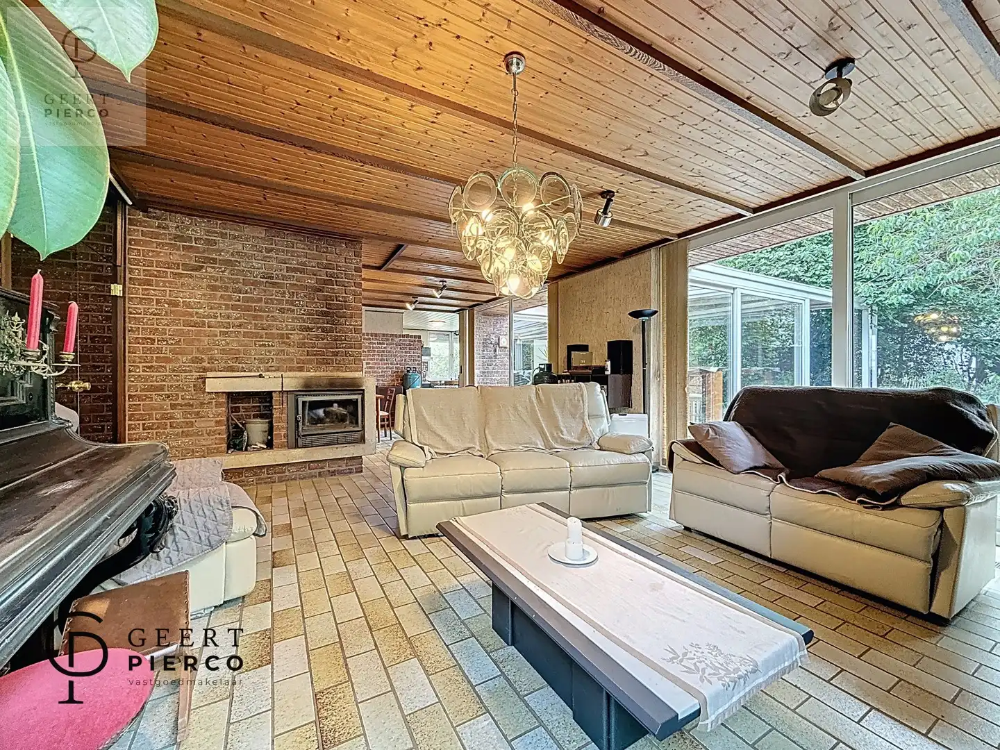 Eigentijdse woning foto 8