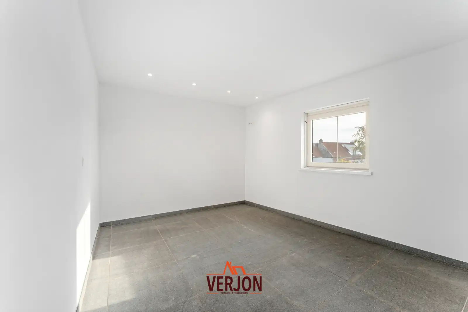 Ruim tweeslaapkamerappartement met twee terrassen! foto 18