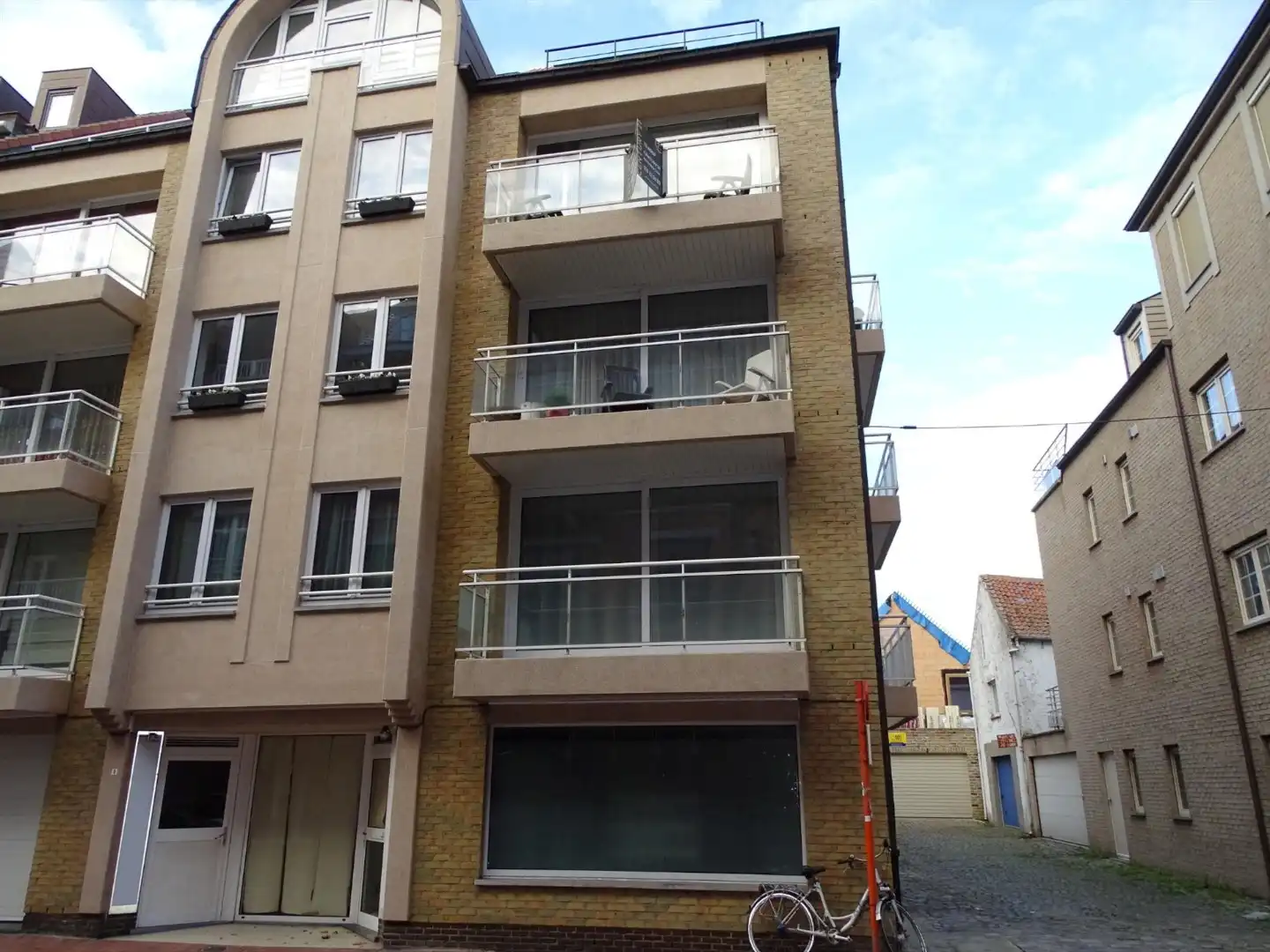 Handelspand met woonst foto 8