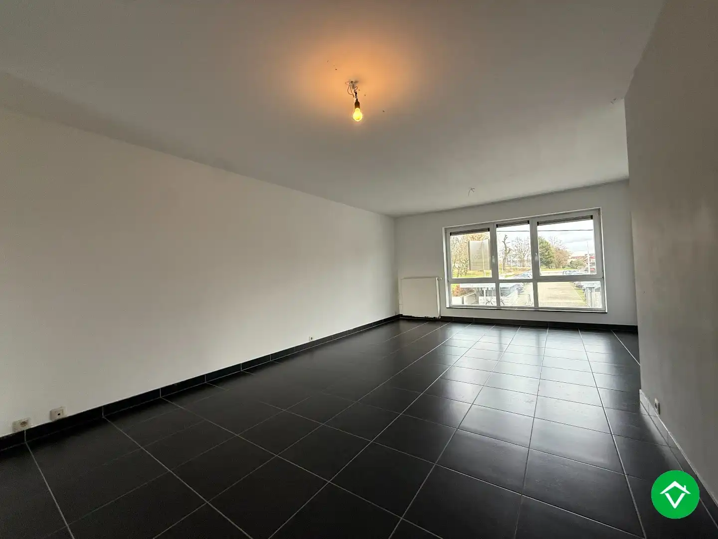 Duplexappartement met twee slaapkamers, zonneterras en parking te Moorslede  foto 5