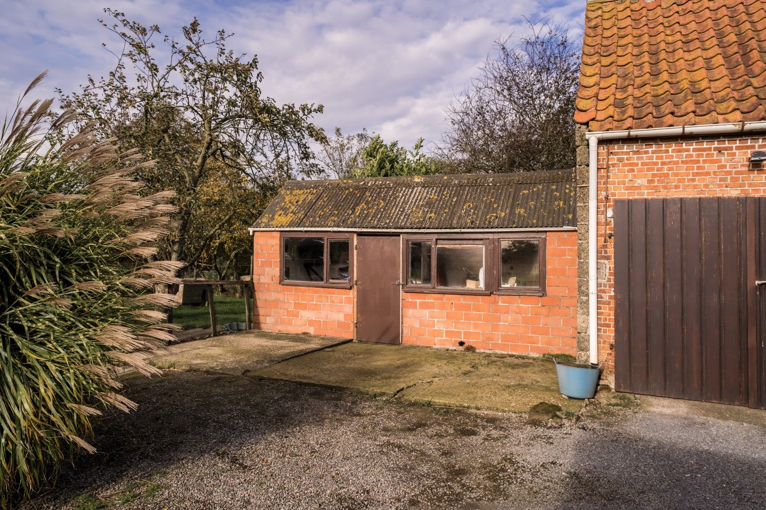 Open bebouwing met bergplaats op fantastische ligging foto 5