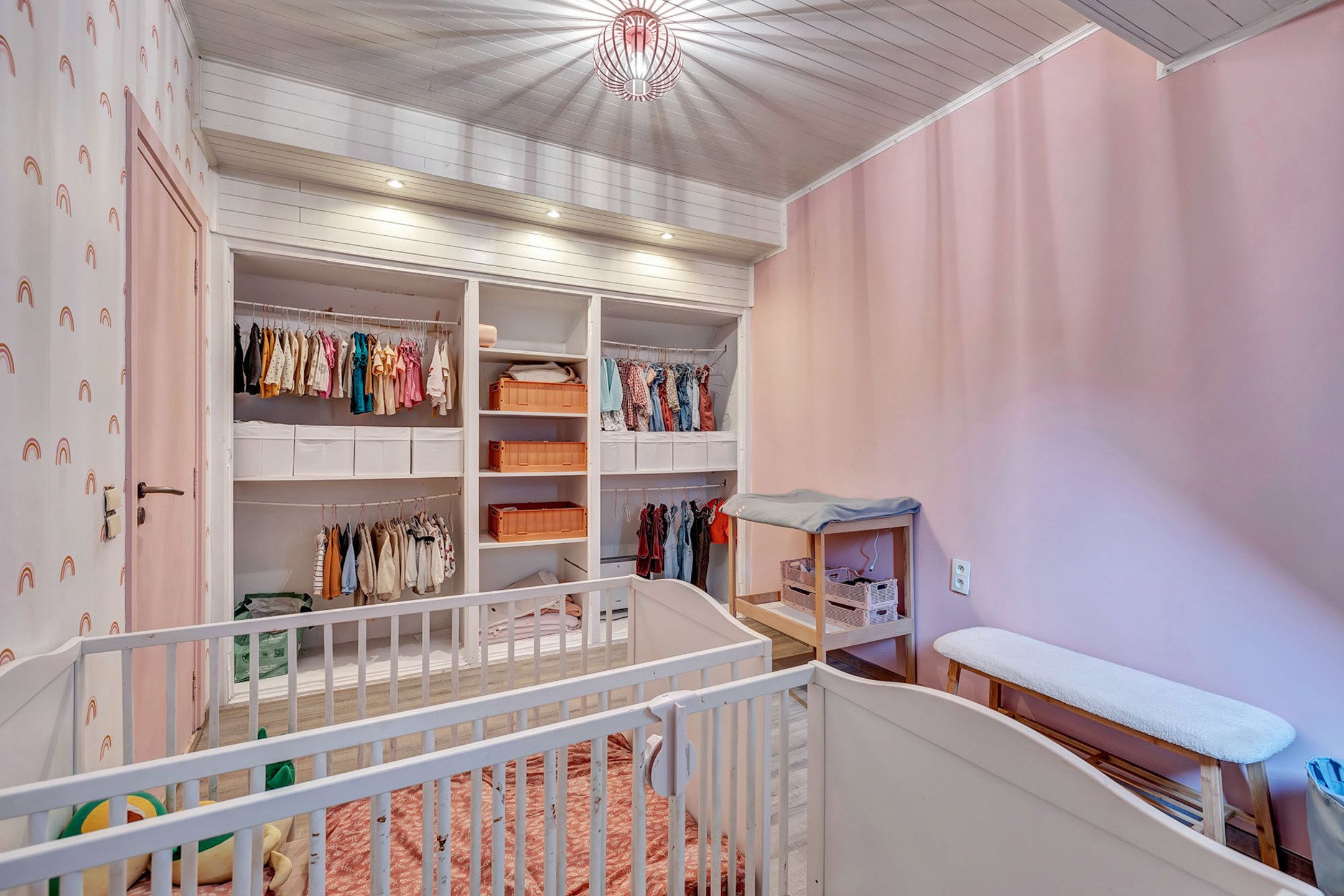 Uniek gelegen woning met ruime tuin foto 15