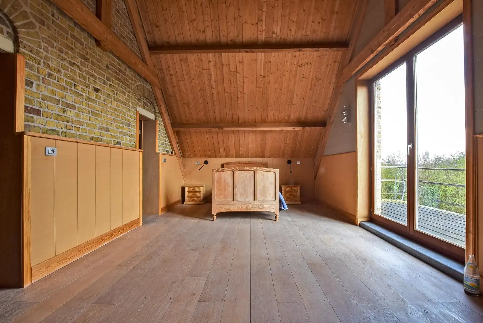 Uniek gelegen landhuis op 4334 m² gelegen te Diksmuide. foto 12