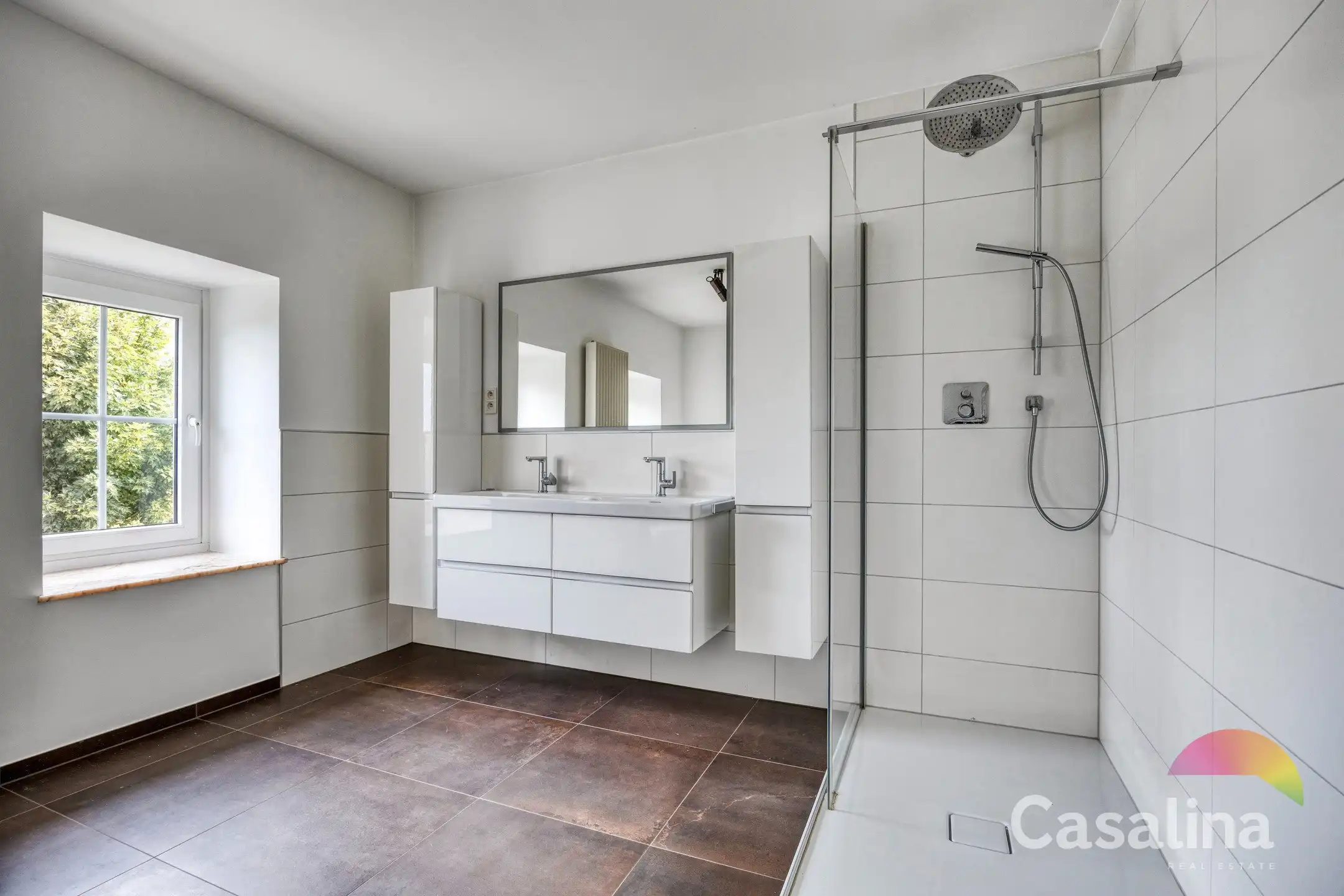 Prachtige Villa  met mooie tuin  foto 17