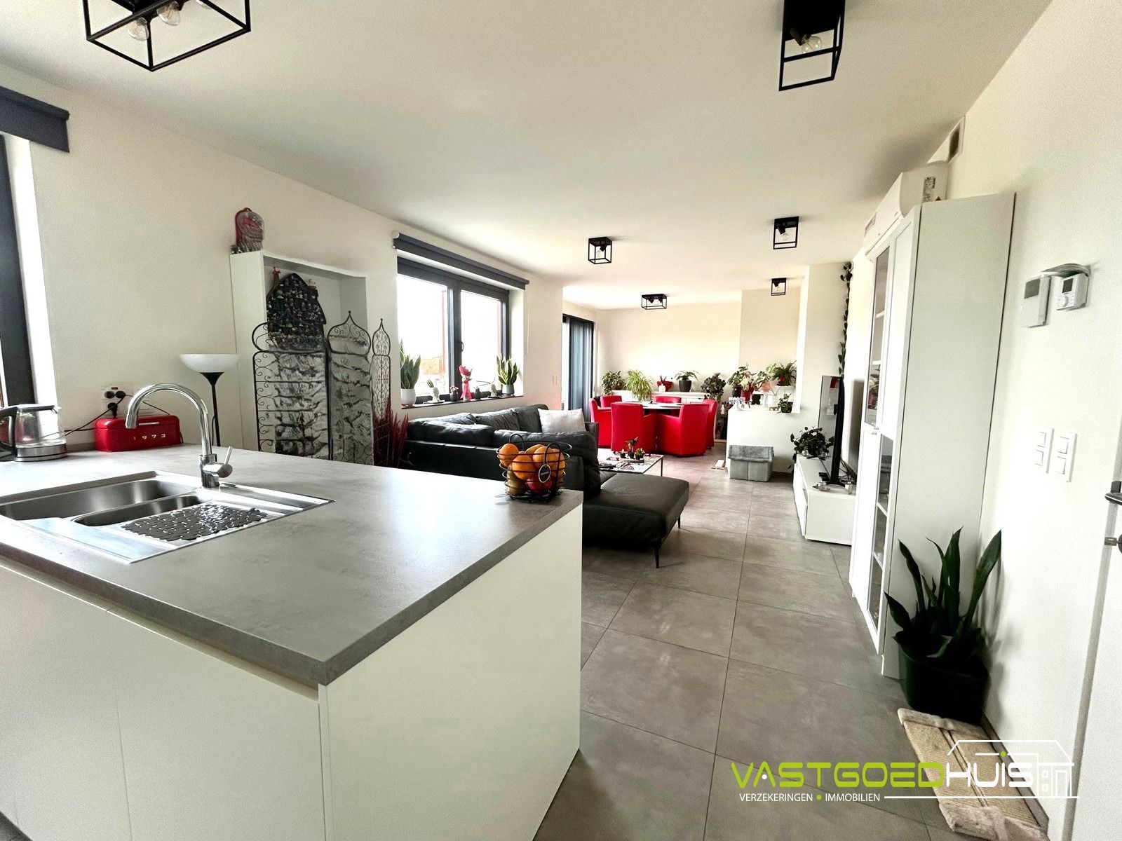 Stijlvol en energiezuinig duplexappartement met groot terras foto 7