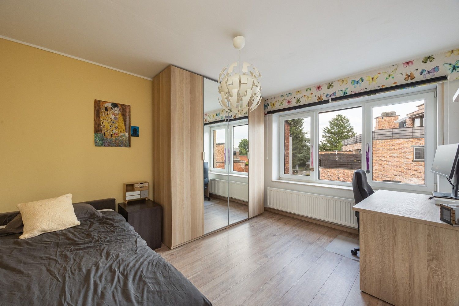 Gerenoveerde halfopen bebouwing nabij centrum Wommelgem foto 13