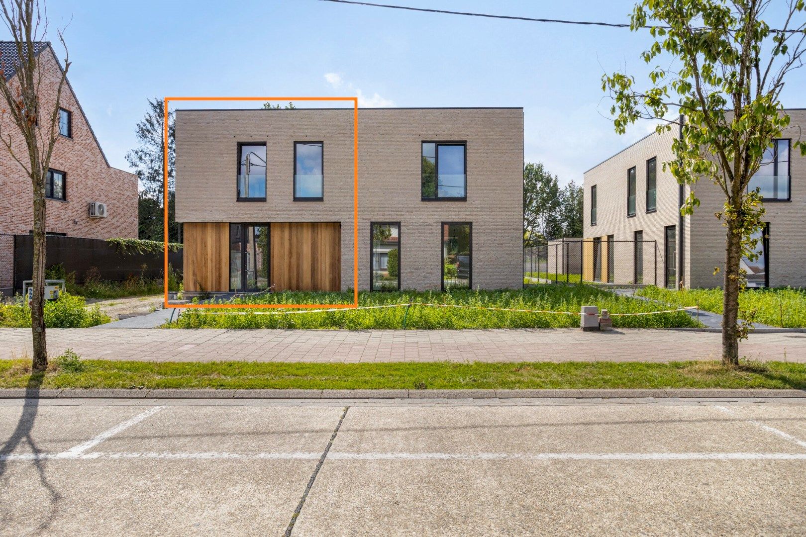 Instapklare nieuwbouwwoning - afwerking naar keuze foto {{pictureIndex}}
