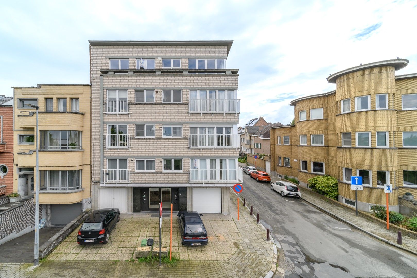 Te renoveren appartement op de 4de verdieping te Aalst! foto 8