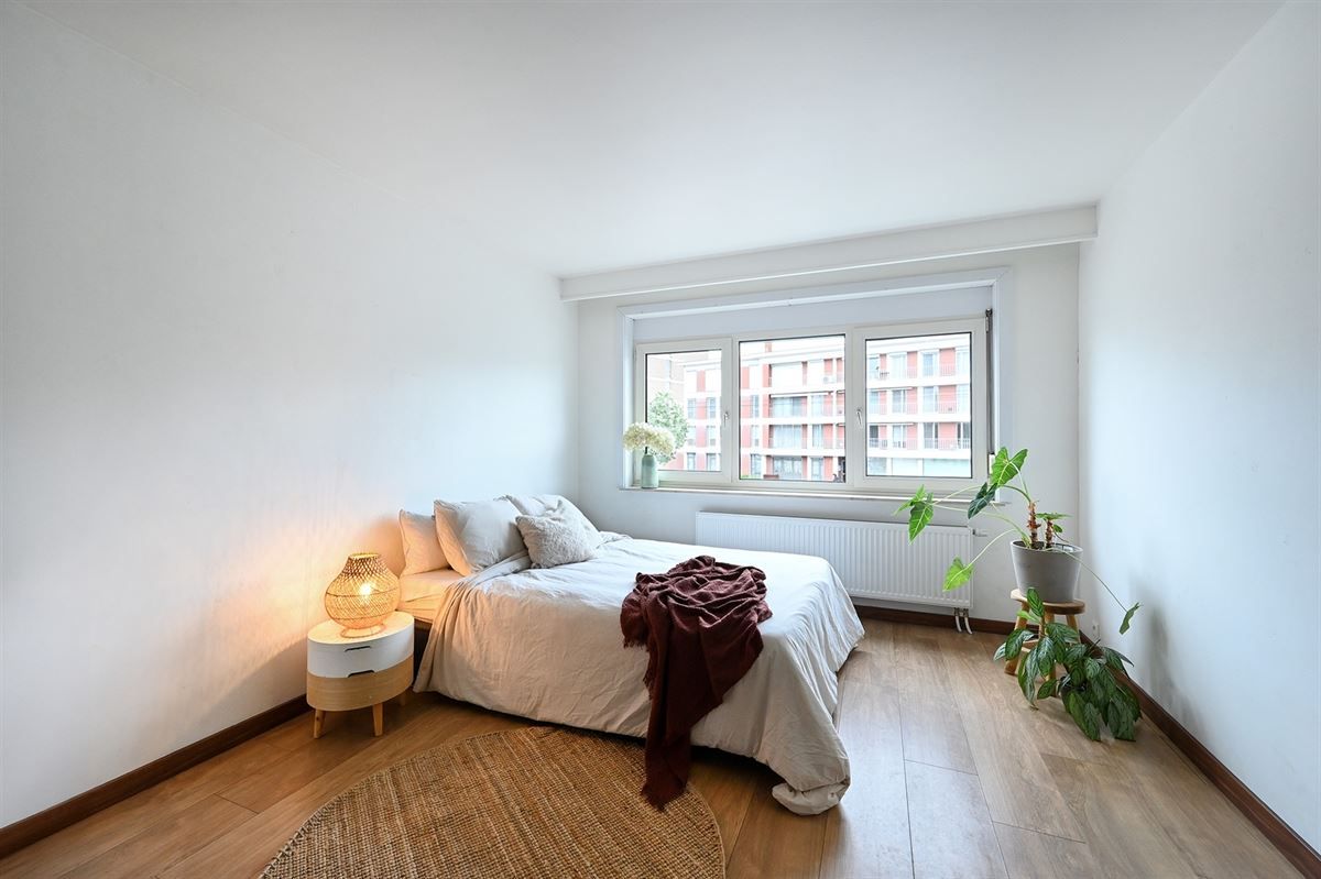 Hoekappartement met veel lichtinval en inpandige garage  foto 13