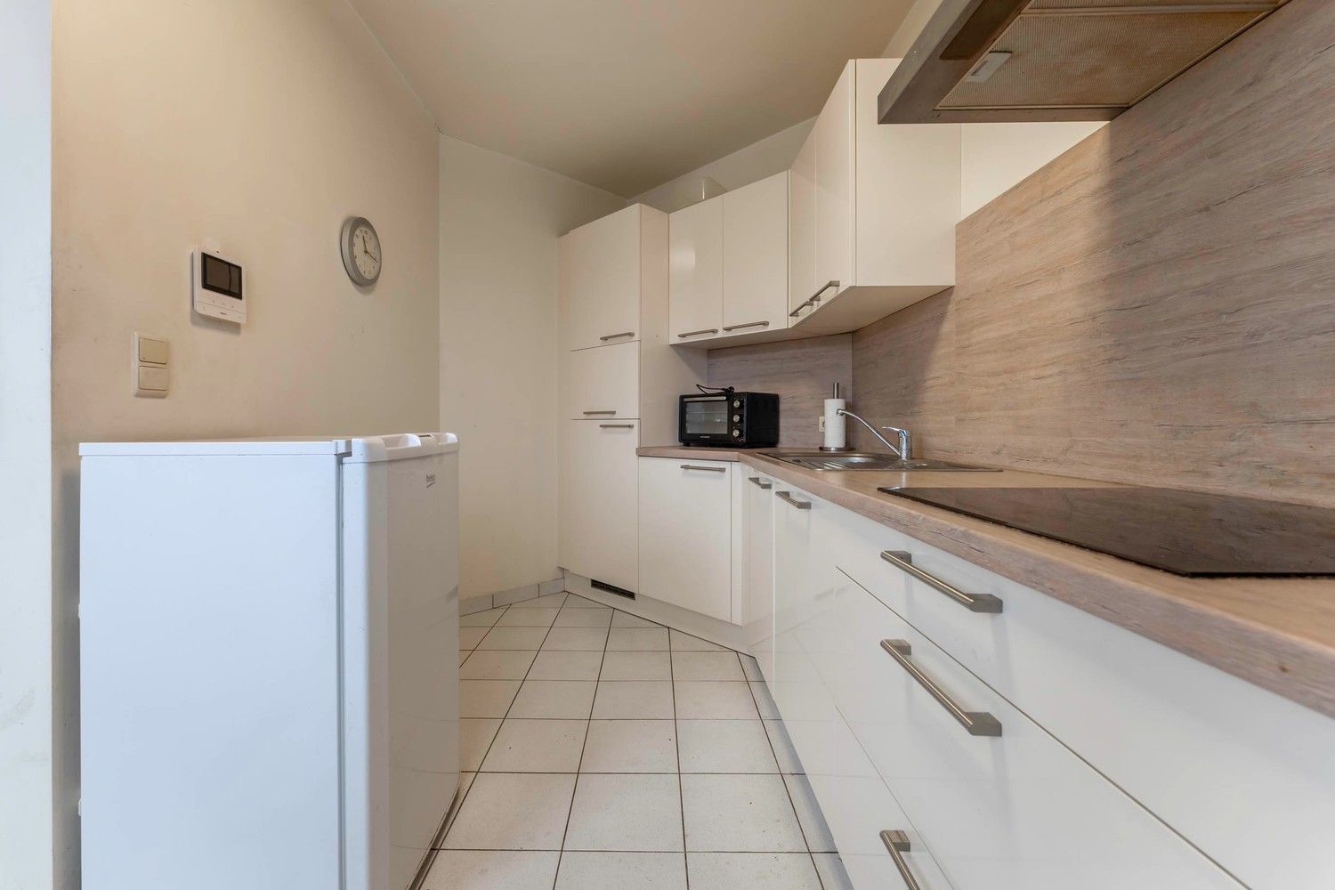 Mooi appartement te koop van 96 m² met 2 slaapkamers in het centrum van Neerpelt. foto 9