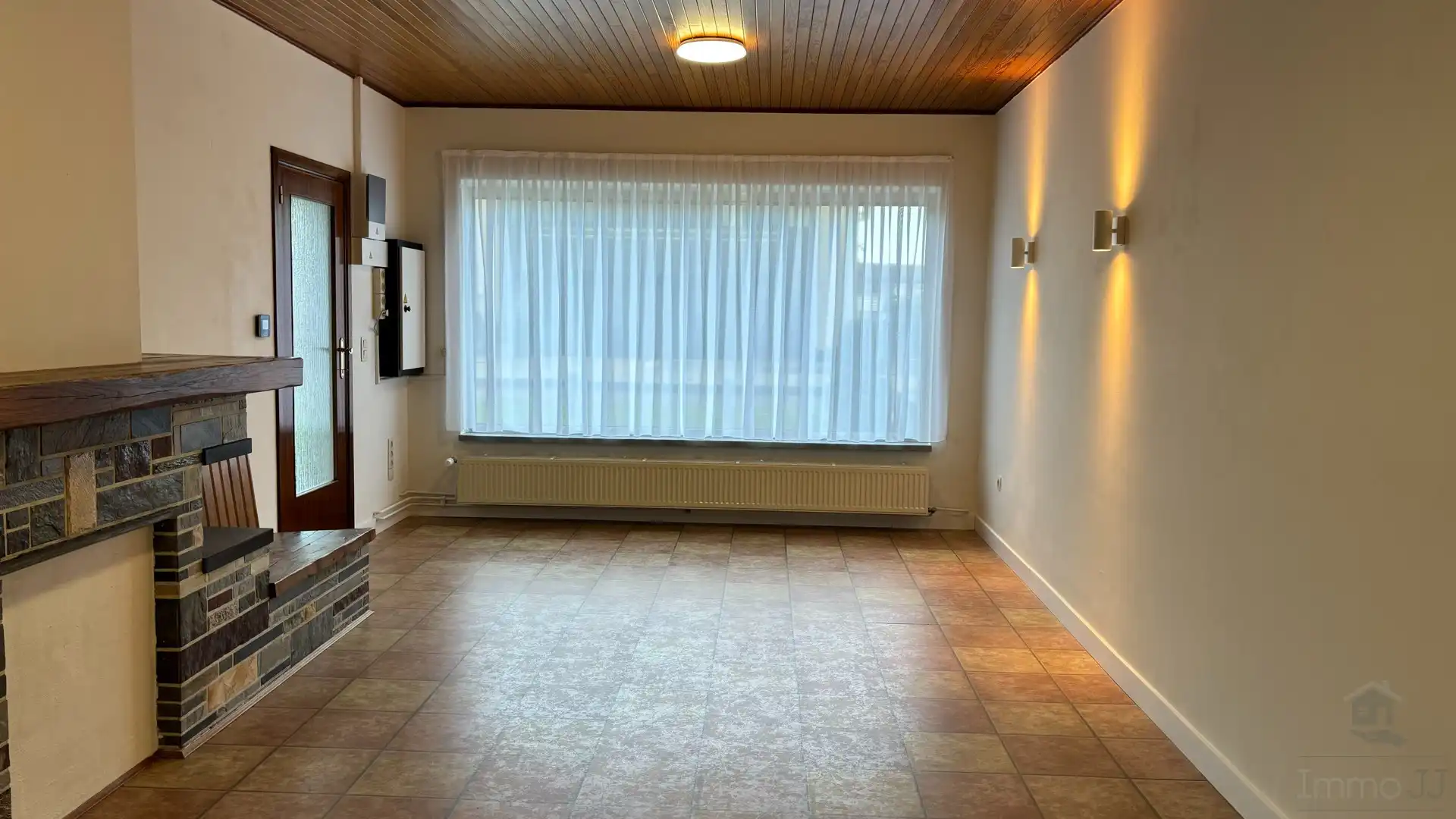 Gelijkvloerse woning met 3 slaapkamers, tuin en garage foto 4