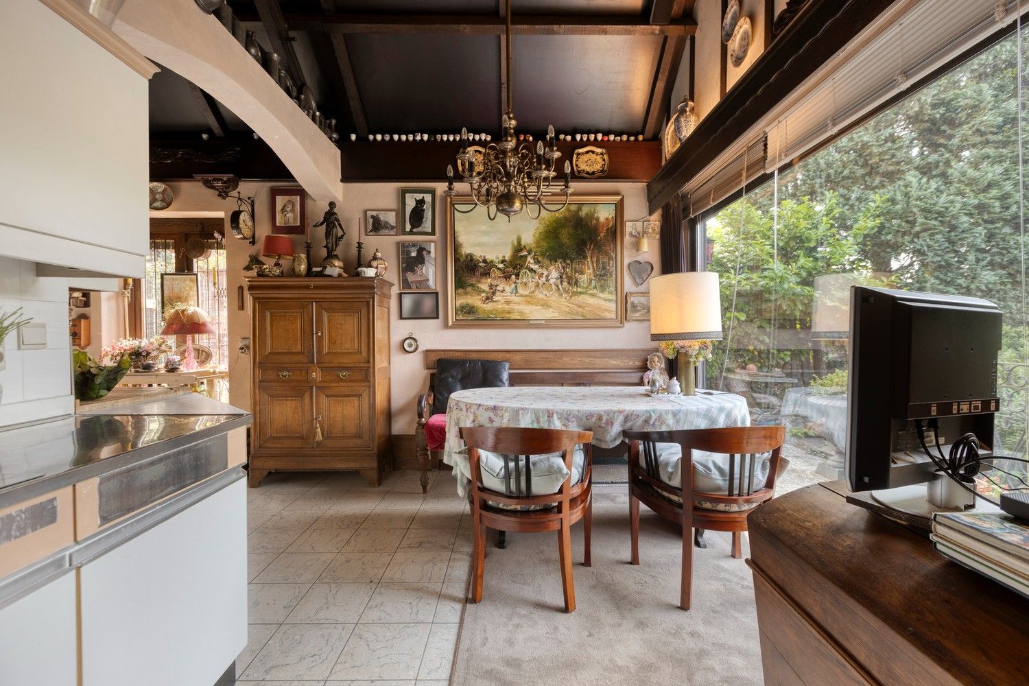 Karaktervolle woning op ruim perceel in Neerharen/Lanaken foto 20