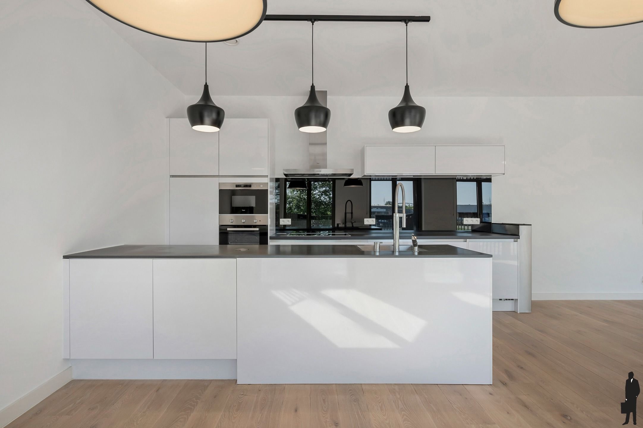 Splinternieuw 2-slaapkamer appartement aan het water foto 5